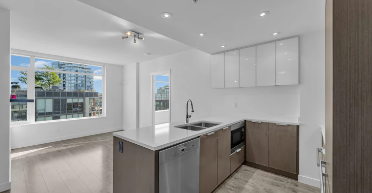1801-110 Switchmen Street, Vancouver, BC, V6A 0C6 - 3
