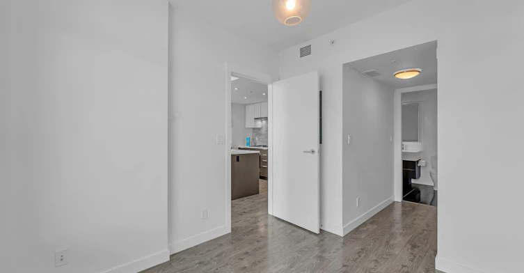 1801-110 Switchmen Street, Vancouver, BC, V6A 0C6 - 18