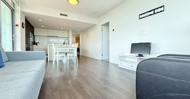 1303-5508 Hollybridge Way, Richmond, BC, V7C 0C7 - 3