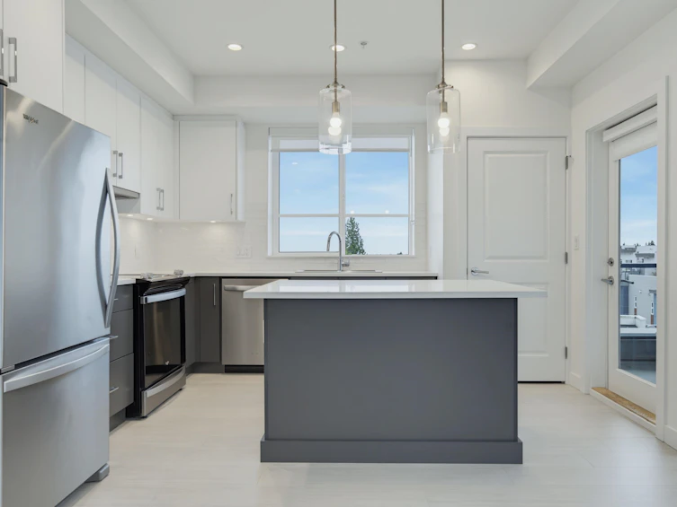 B503-20834 80 Avenue, Langley, BC, V2Y 3M5 - 2