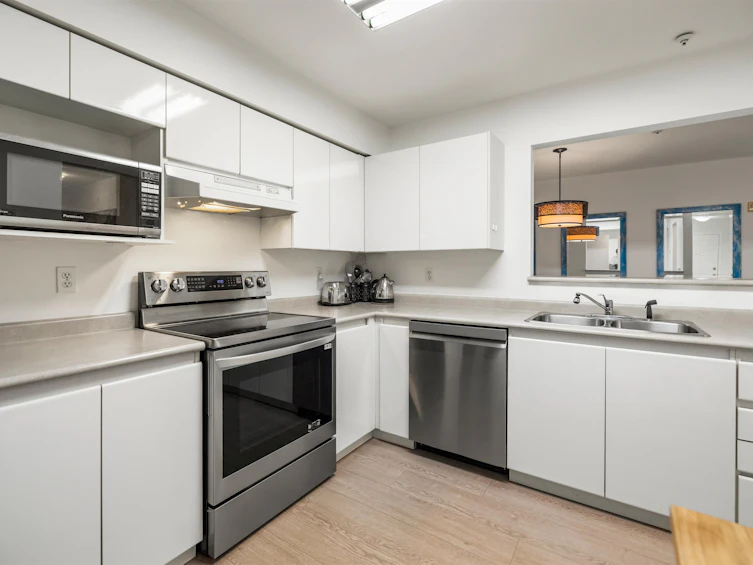 110-1200 Eastwood Street, Coquitlam, BC, V3B 7R9 - 9