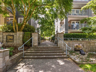 110-1200 Eastwood Street - 3