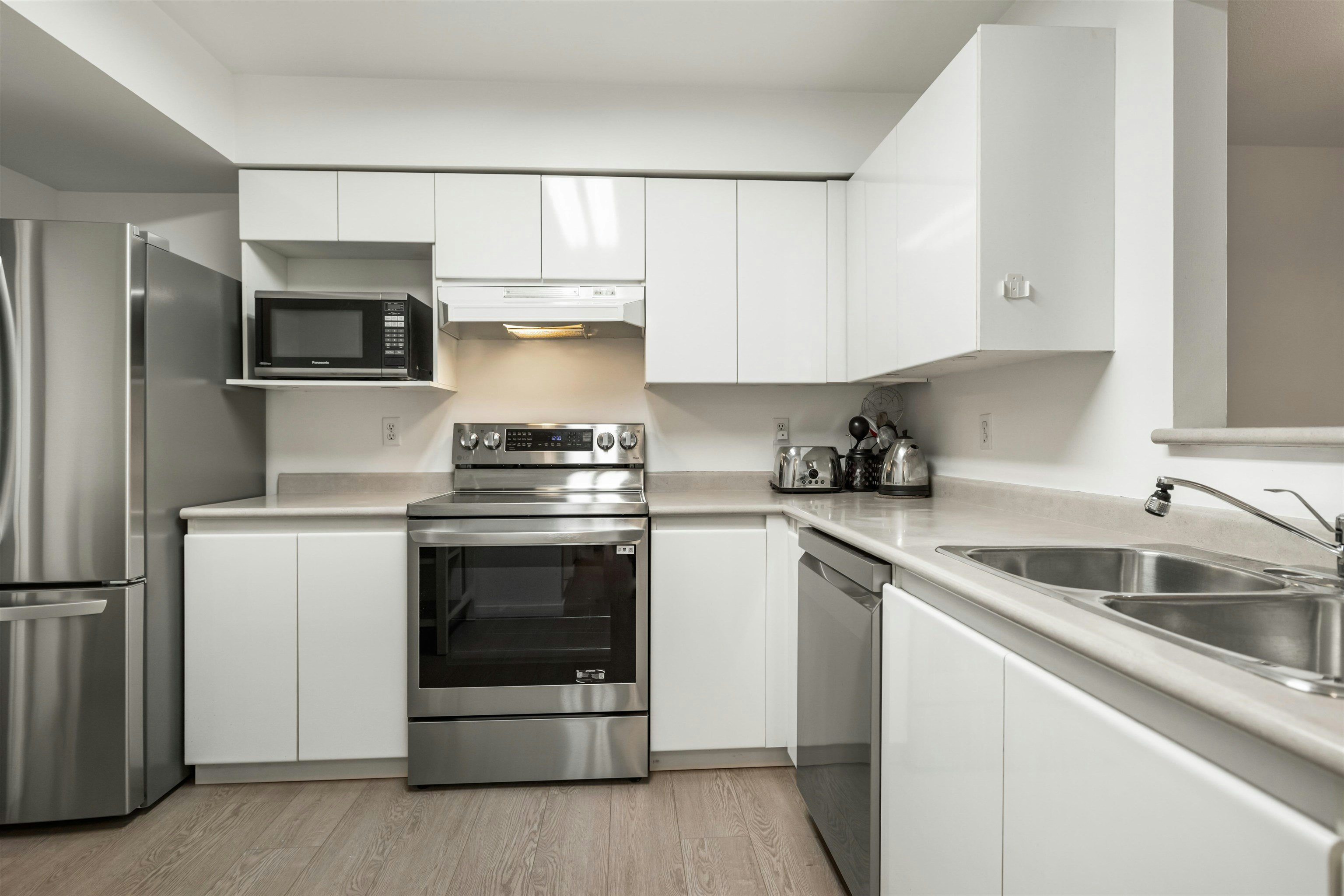 110-1200 Eastwood Street, Coquitlam, BC, V3B 7R9 - 6