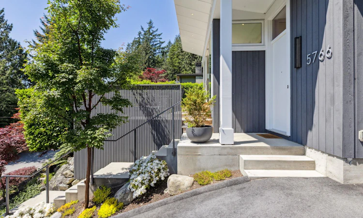 5766 Cranley Drive