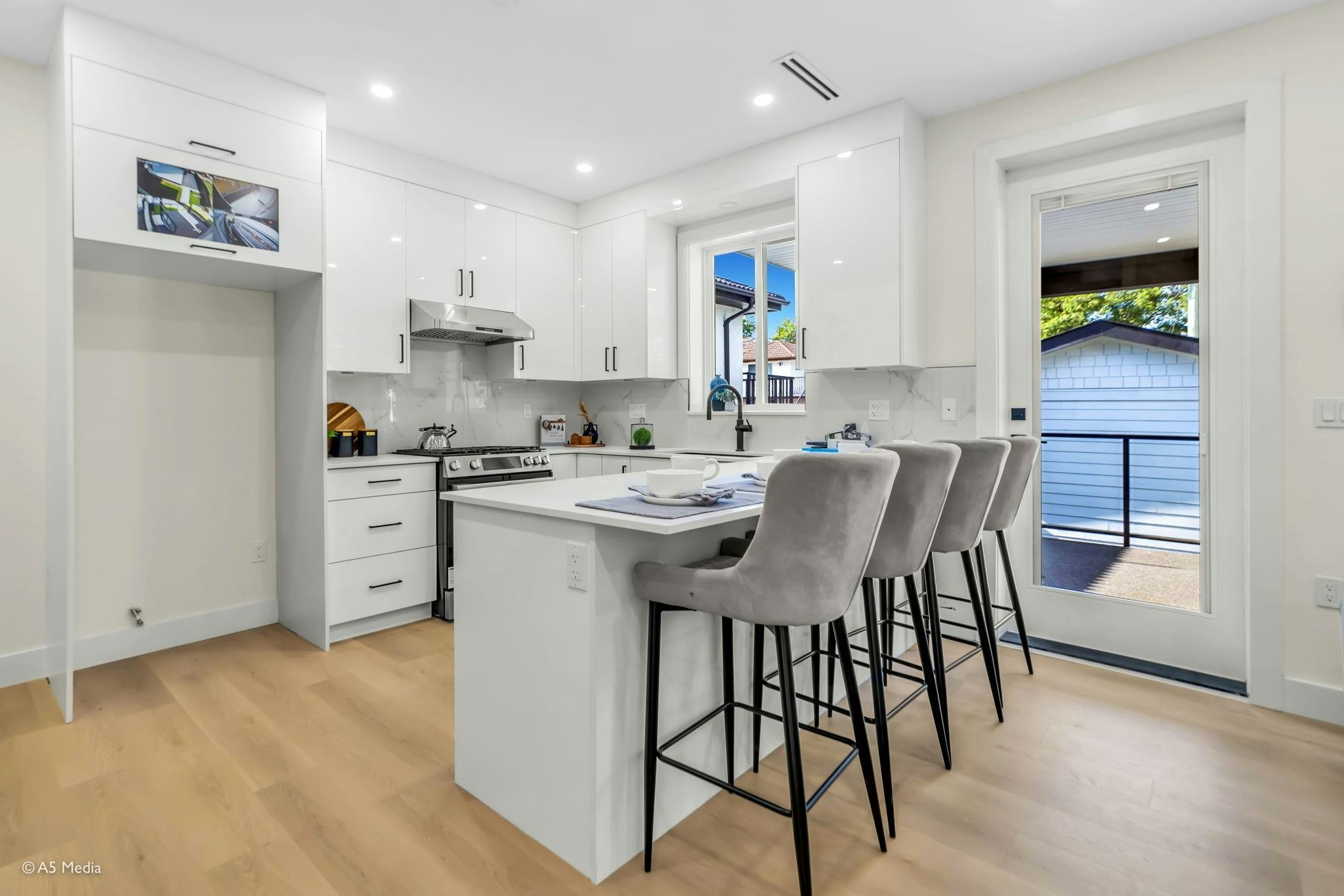 1-281 E 48th Avenue, Vancouver, BC, V5W 2C9 - 9