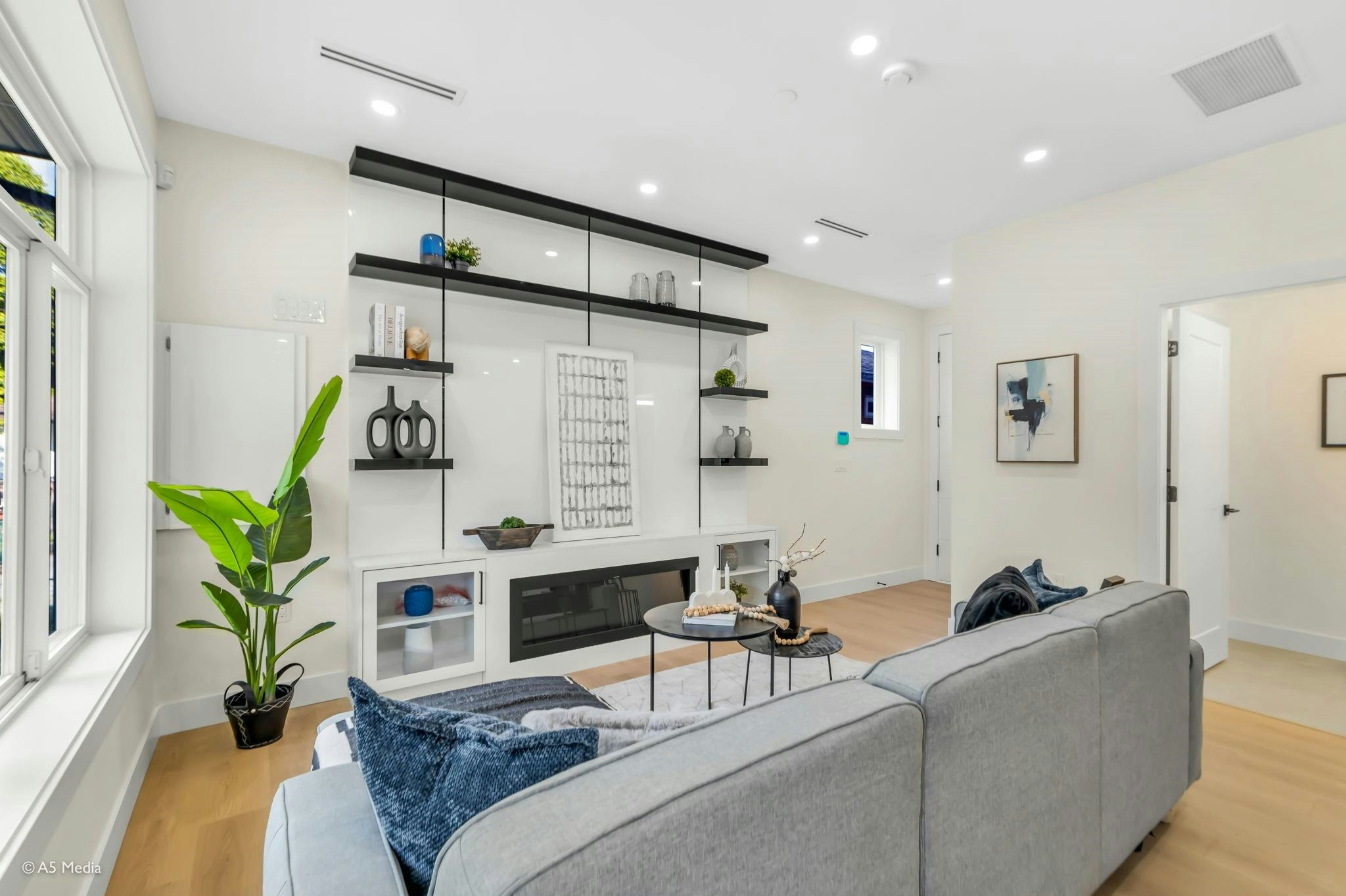 1-281 E 48th Avenue, Vancouver, BC, V5W 2C9 - 6
