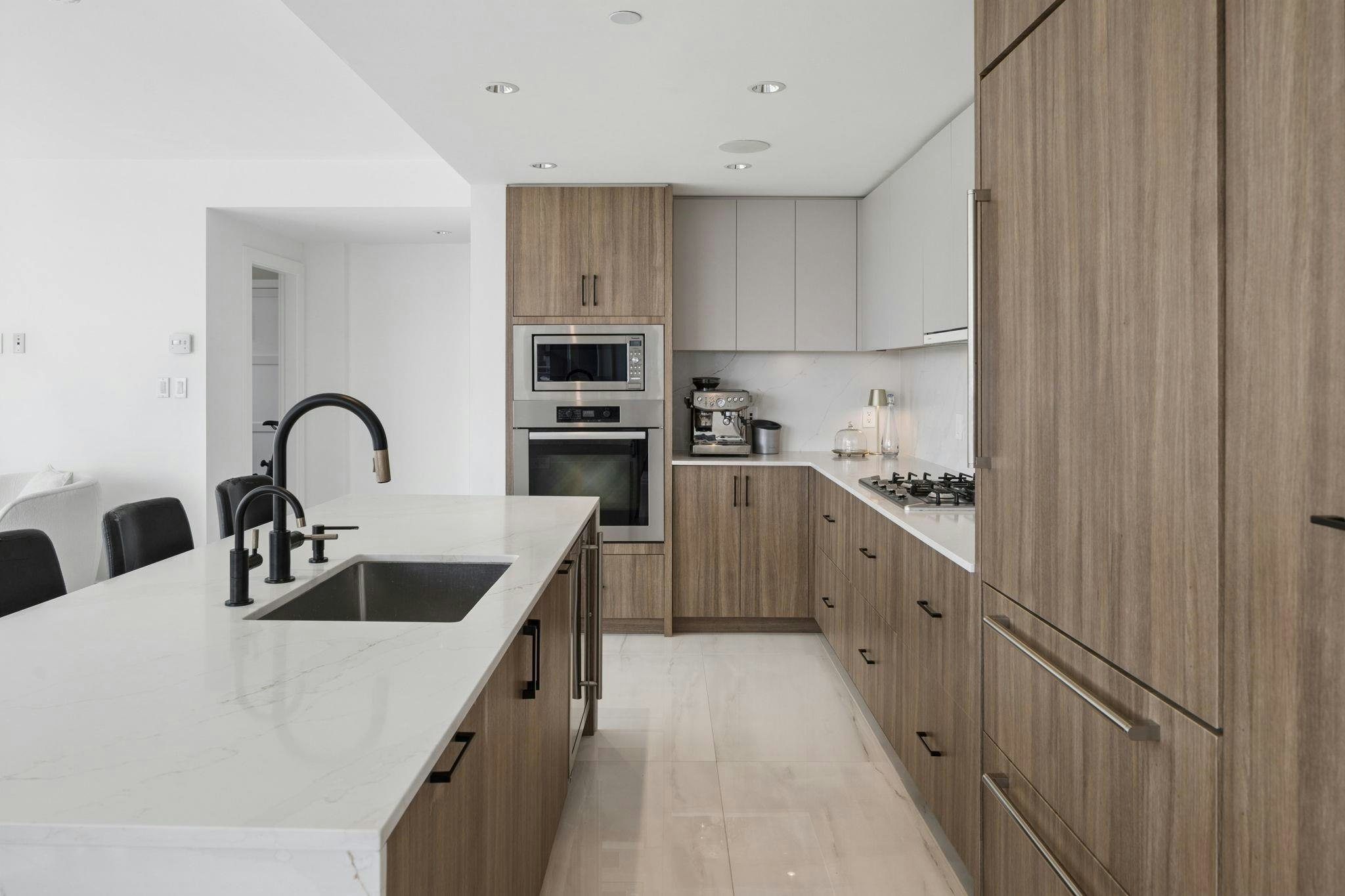 1701-1372 Seymour Street, Vancouver, BC, V6B 0L1 - 11