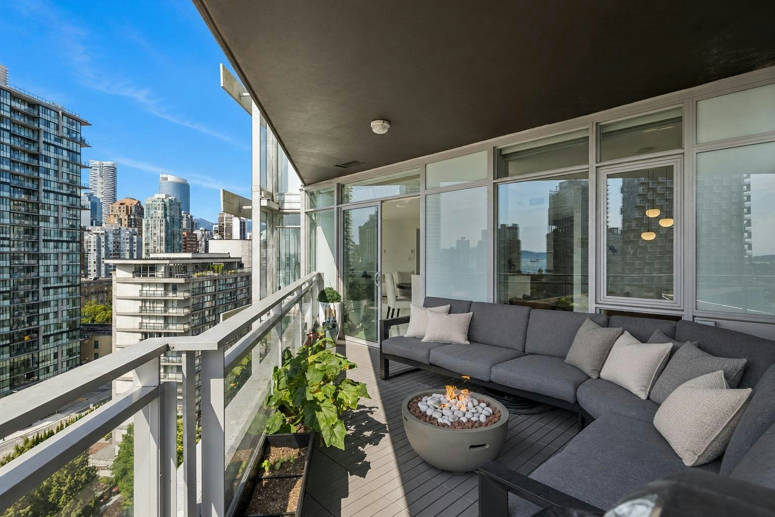 1701-1372 Seymour Street, Vancouver, BC, V6B 0L1 - 27