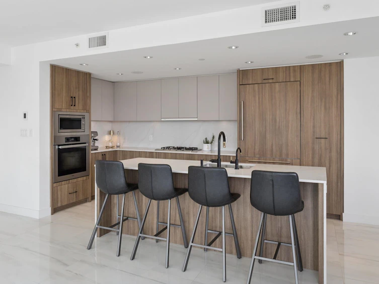 1701-1372 Seymour Street, Vancouver, BC, V6B 0L1 - 10