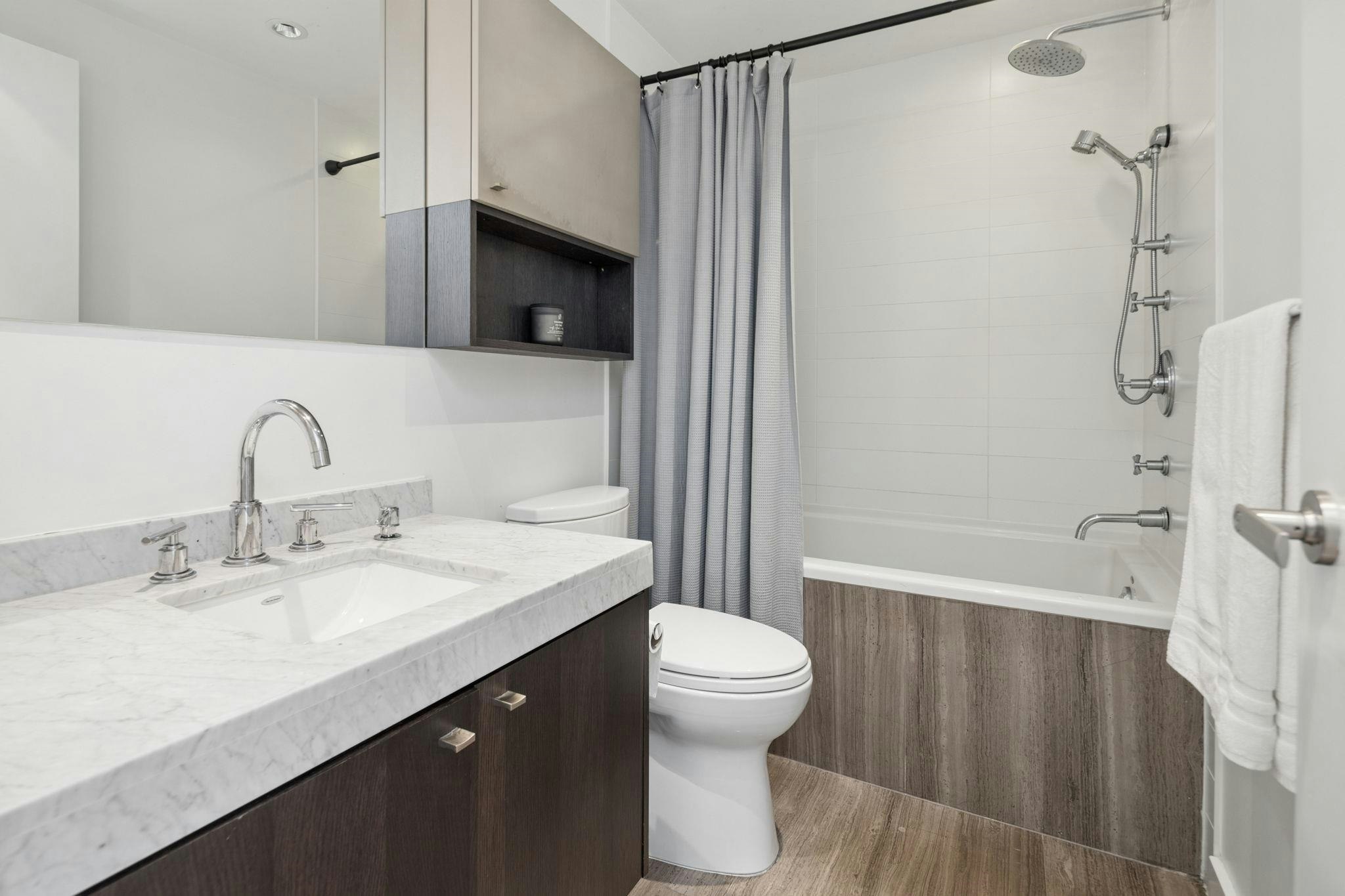1701-1372 Seymour Street, Vancouver, BC, V6B 0L1 - 22