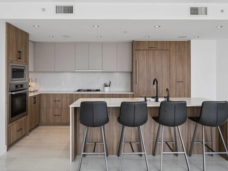1701-1372 Seymour Street, Vancouver, BC, V6B 0L1 - 9