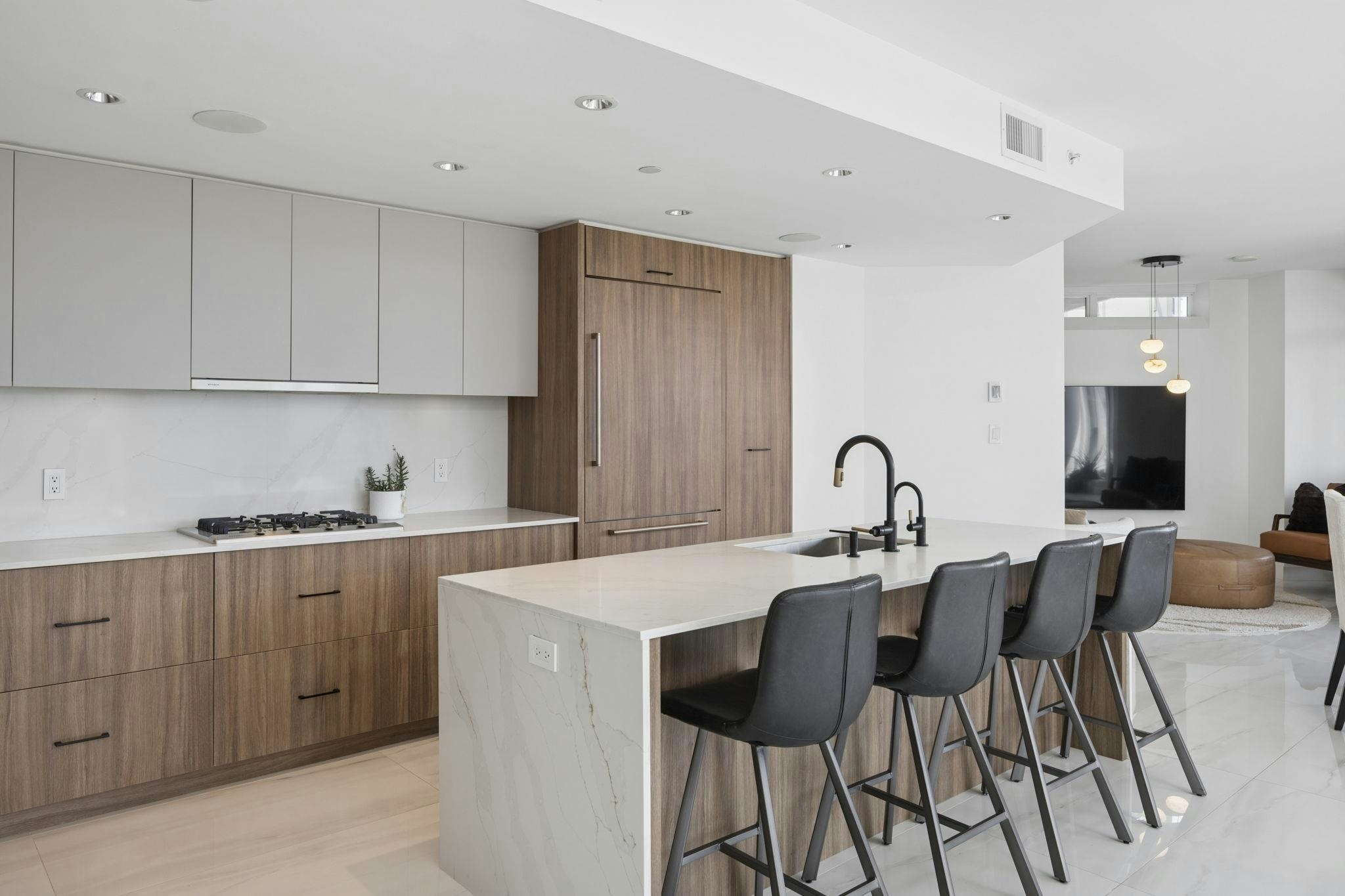 1701-1372 Seymour Street, Vancouver, BC, V6B 0L1 - 8