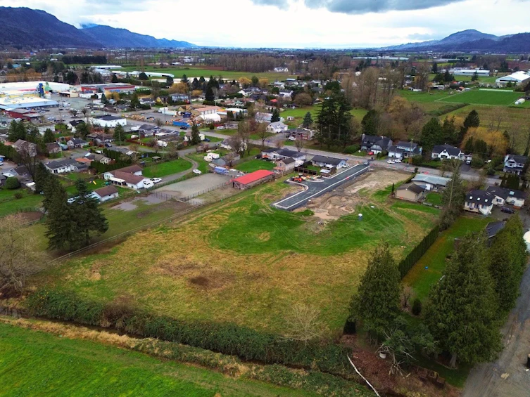 4-4520 No 3 Road, Chilliwack, BC, V2R 5E8 - 8