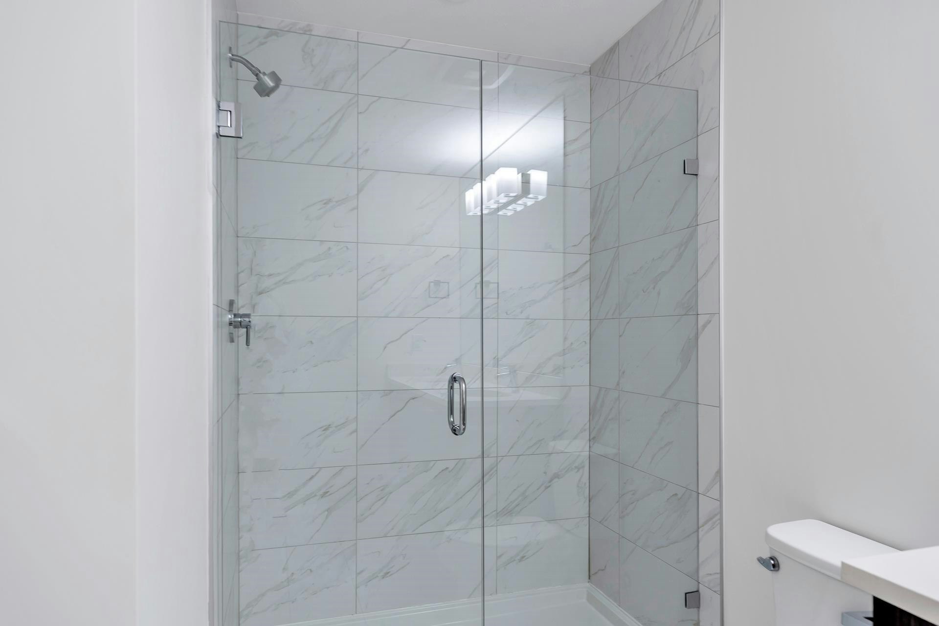 B005-20087 68 Avenue, Langley, BC, V2Y 0Y3 - 9
