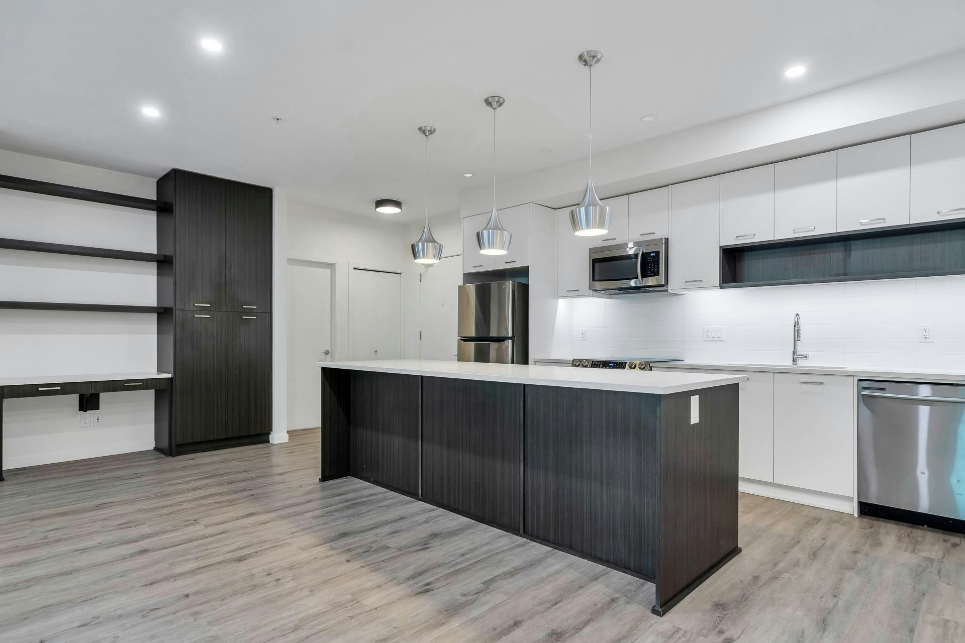 B005-20087 68 Avenue, Langley, BC, V2Y 0Y3 - 20