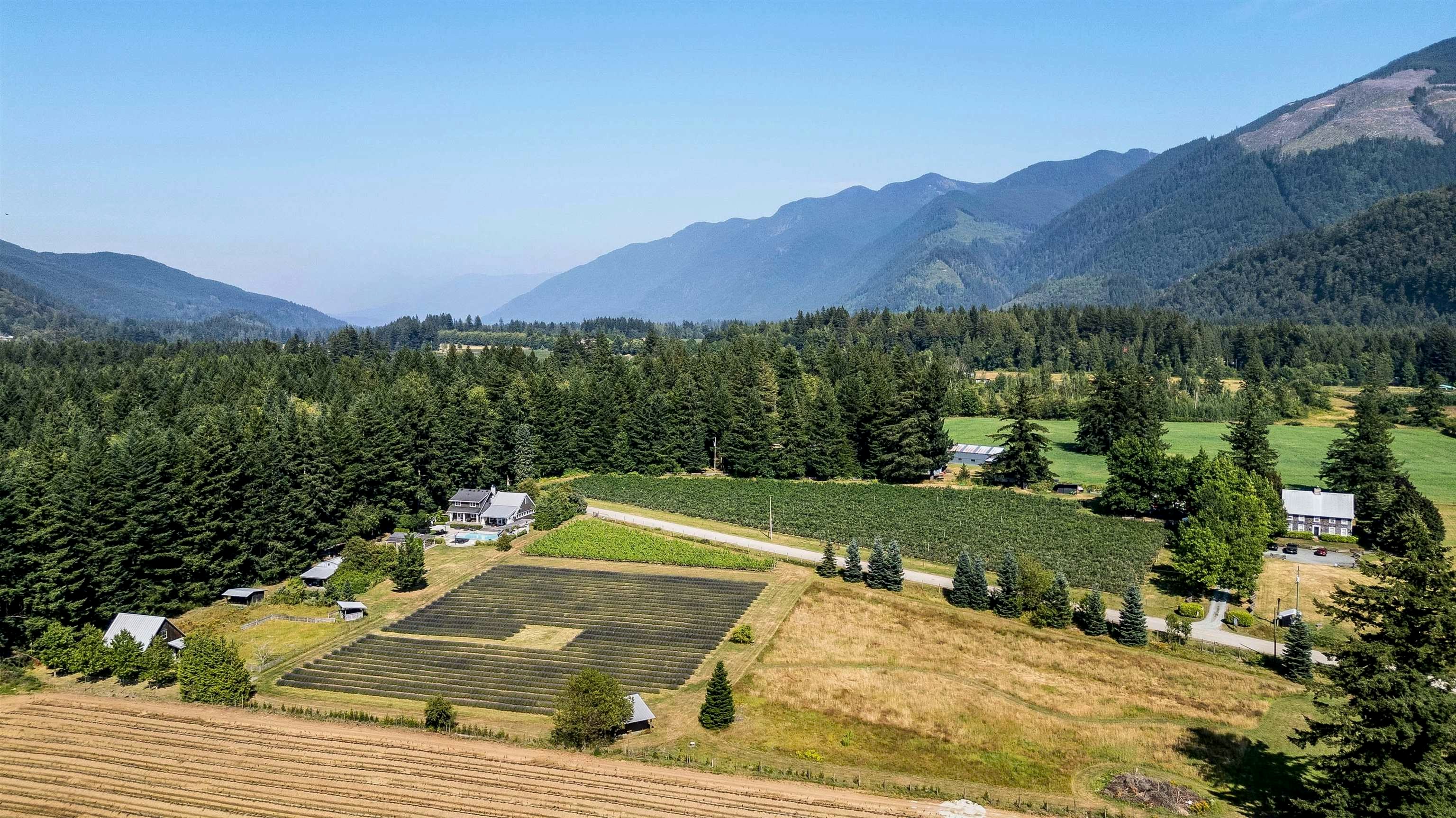 231 Columbia Valley Road, Columbia Valley, BC, V2R 4X6 - 40