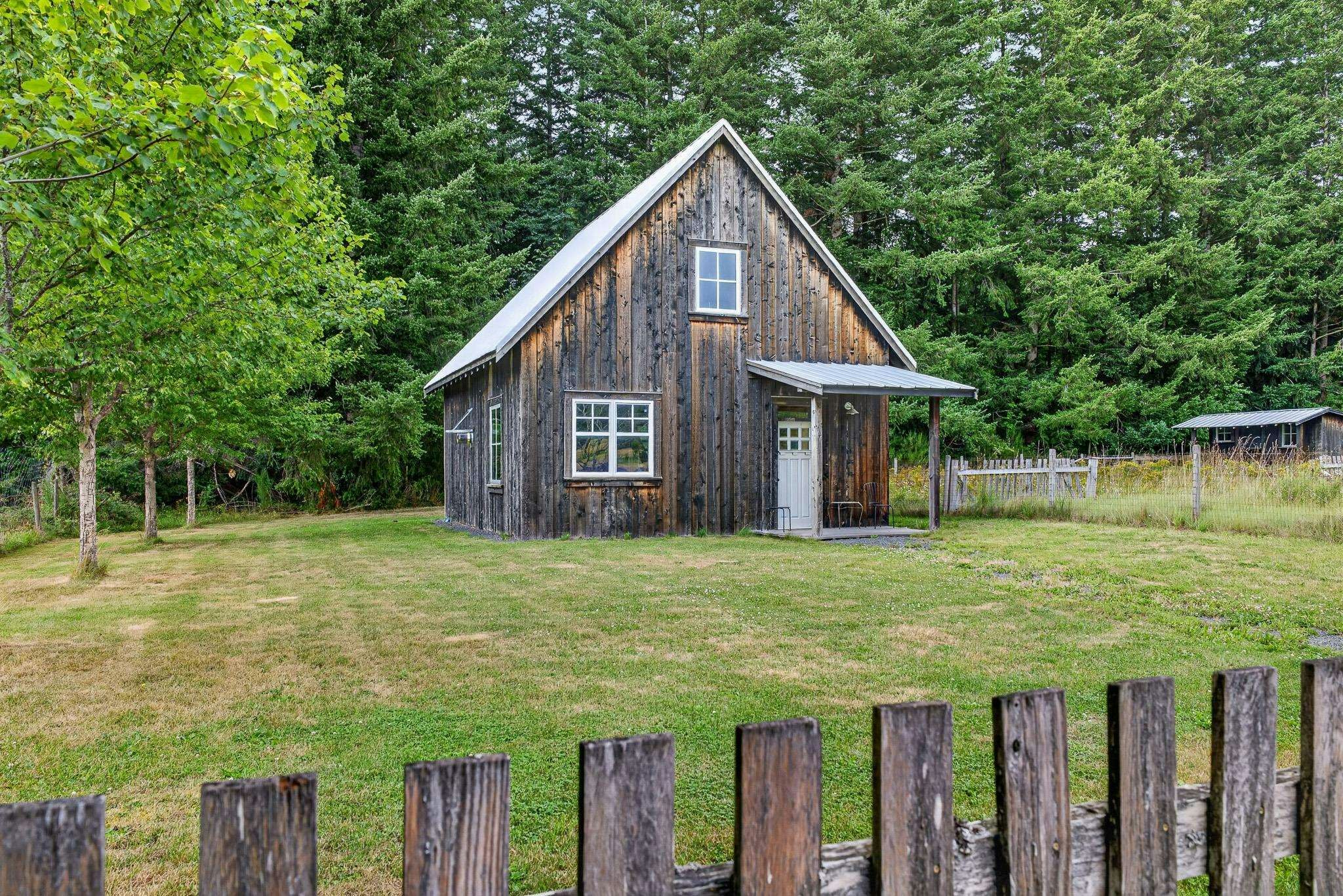 231 Columbia Valley Road, Columbia Valley, BC, V2R 4X6 - 35