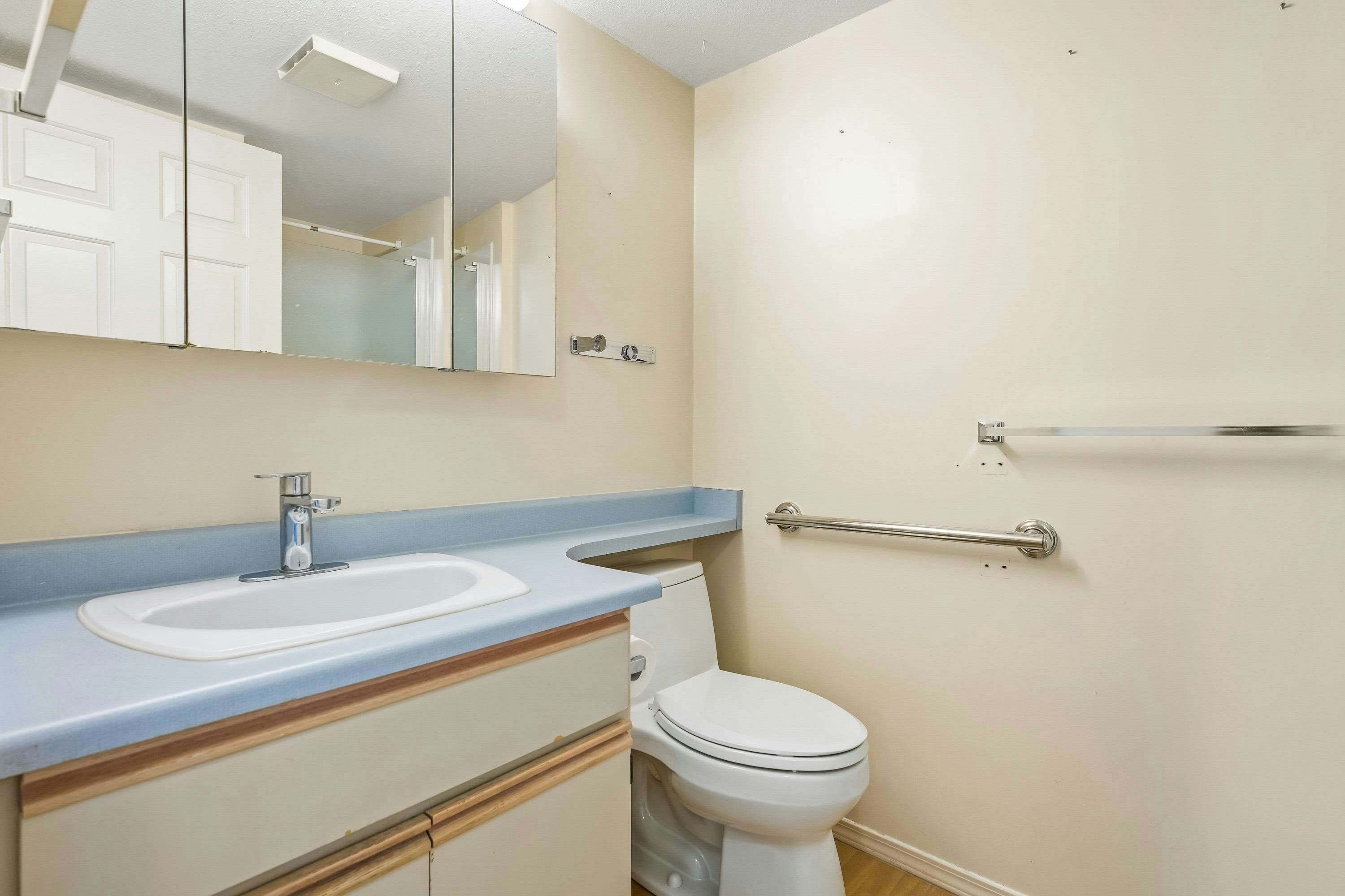 208-33535 King Road, Abbotsford, BC, V2S 6Z5 - 34