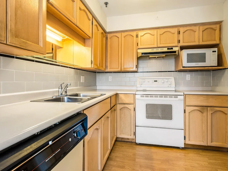 208-33535 King Road, Abbotsford, BC, V2S 6Z5 - 29