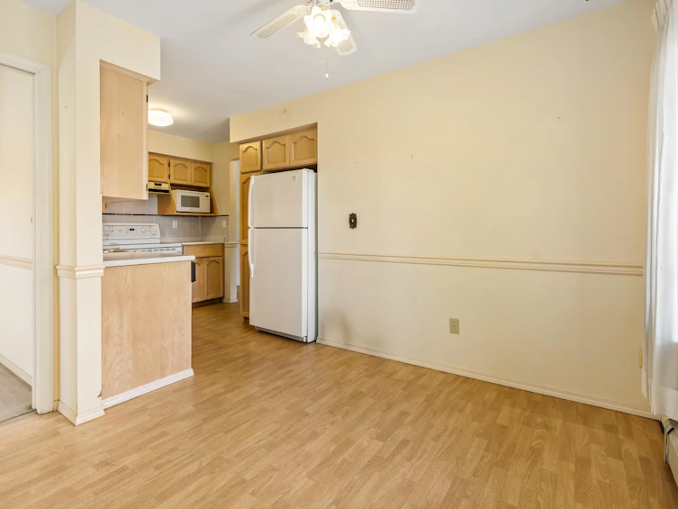 208-33535 King Road, Abbotsford, BC, V2S 6Z5 - 28