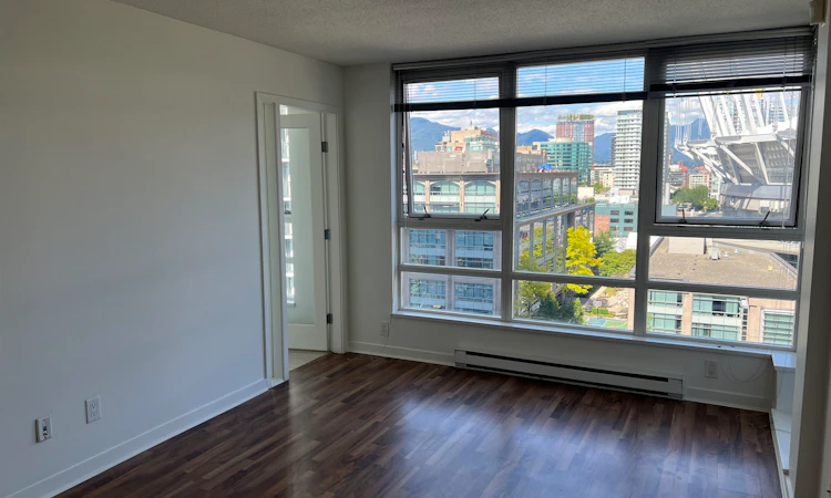 1707-939 Expo Boulevard