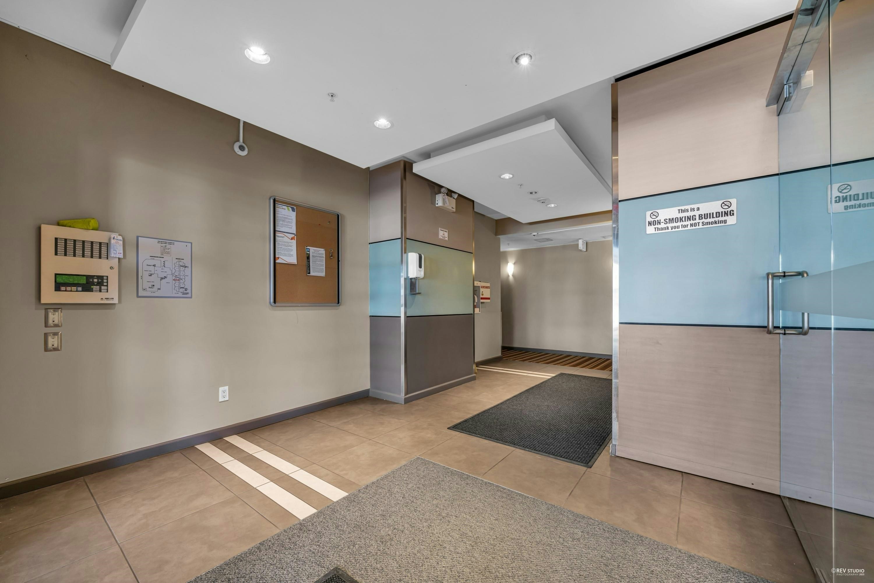 309-6815 188 Street - 4