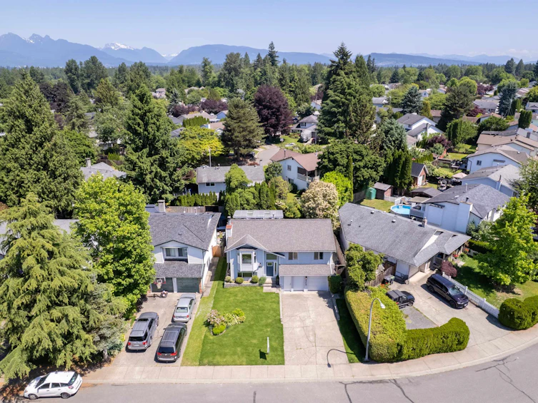 9242 209a Crescent, Langley, BC, V1M 1T5 - 40