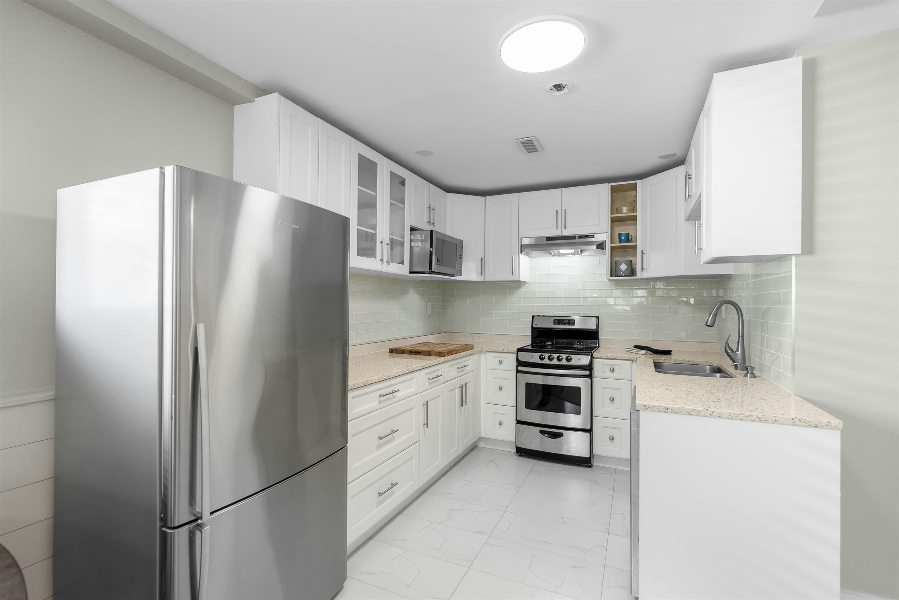 9242 209a Crescent, Langley, BC, V1M 1T5 - 30