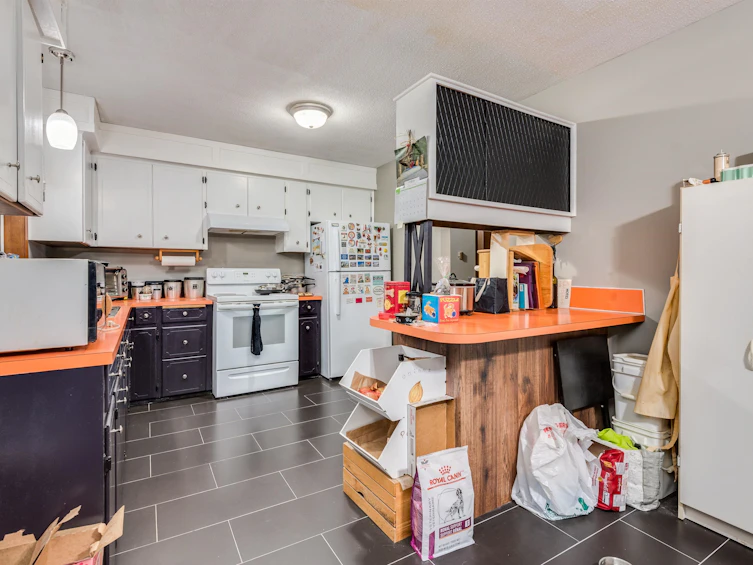 32247 Granite Avenue, Abbotsford, BC, V2T 2L4 - 12
