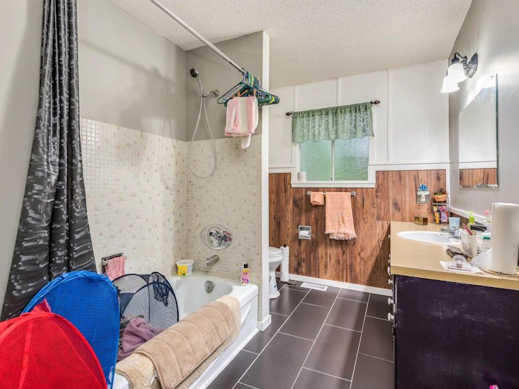 32247 Granite Avenue, Abbotsford, BC, V2T 2L4 - 17
