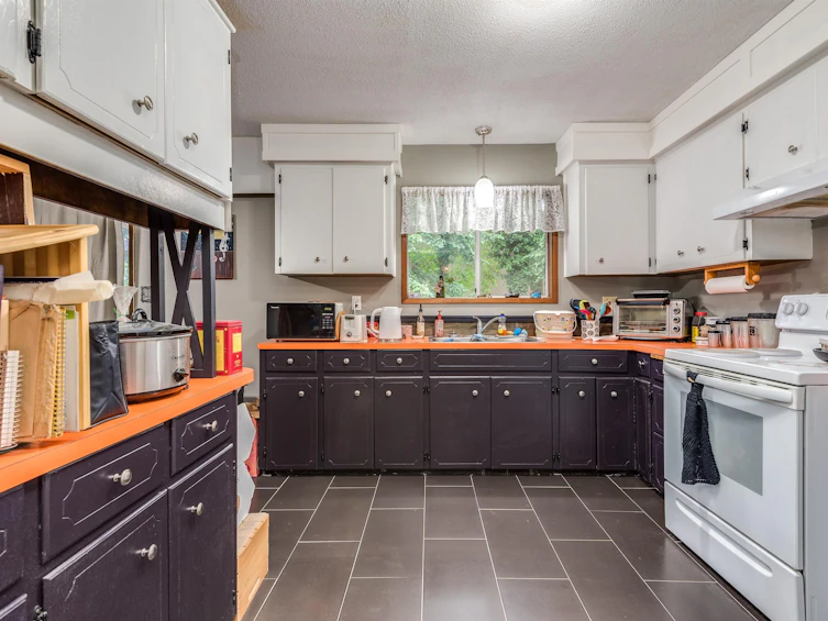 32247 Granite Avenue, Abbotsford, BC, V2T 2L4 - 11