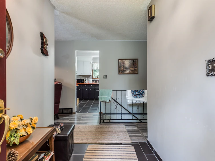 32247 Granite Avenue, Abbotsford, BC, V2T 2L4 - 4
