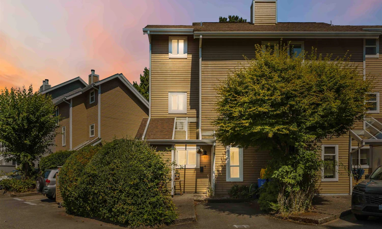 11-7400 Minoru Boulevard