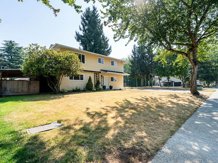6304 Sundance Drive, Surrey, BC, V3S 8A9 - 3