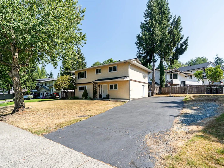 6304 Sundance Drive, Surrey, BC, V3S 8A9 - 2