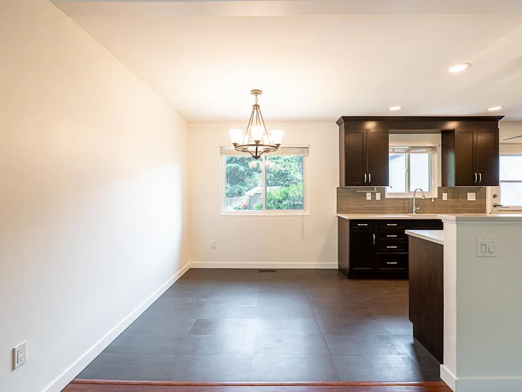 6304 Sundance Drive, Surrey, BC, V3S 8A9 - 8