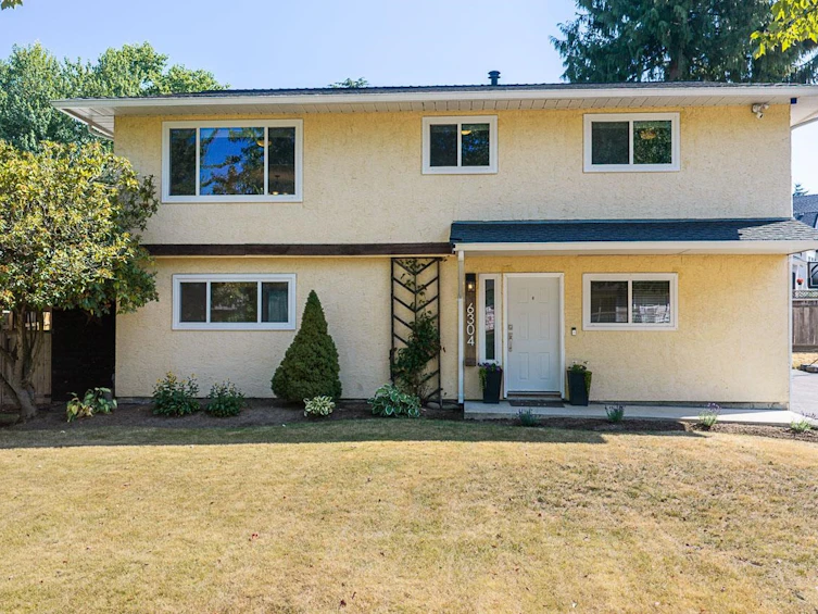 6304 Sundance Drive, Surrey, BC, V3S 8A9