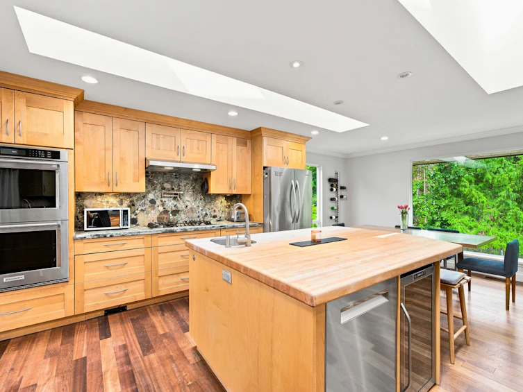 2360 Mackay Avenue, North Vancouver, BC, V7P 2M9 - 7