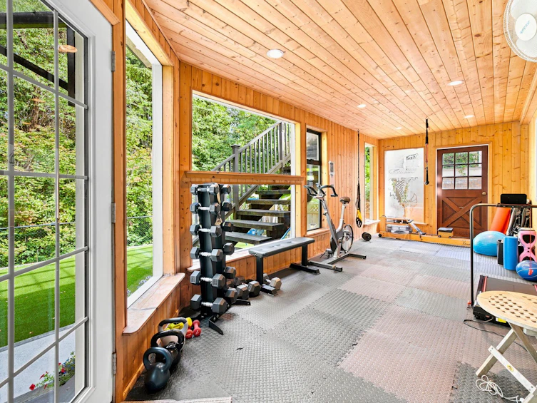 2360 Mackay Avenue, North Vancouver, BC, V7P 2M9 - 25