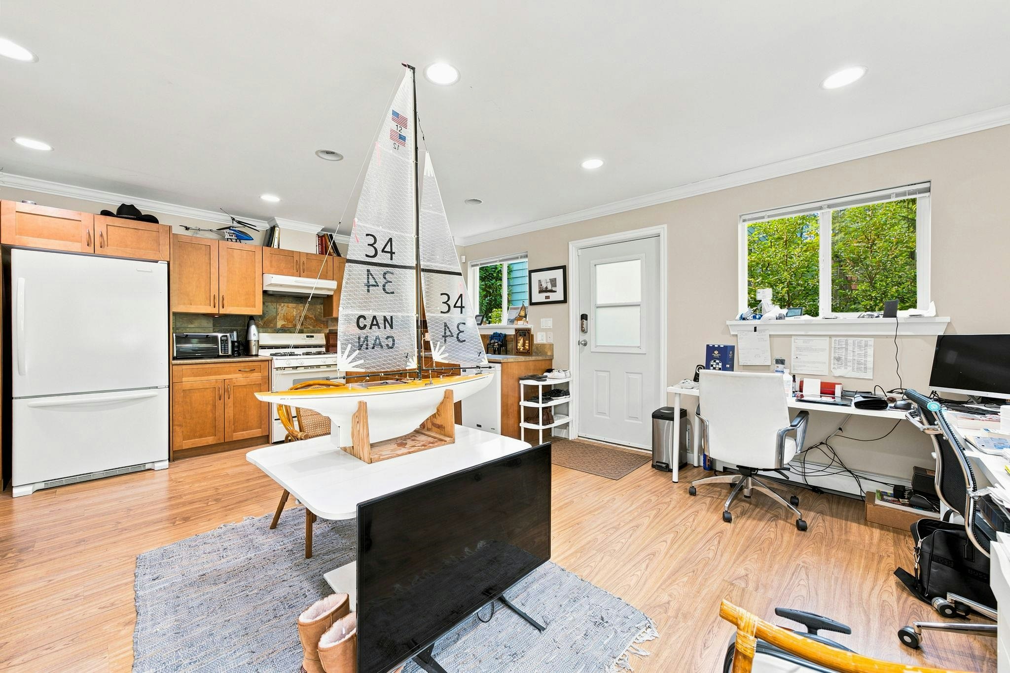 2360 Mackay Avenue, North Vancouver, BC, V7P 2M9 - 18