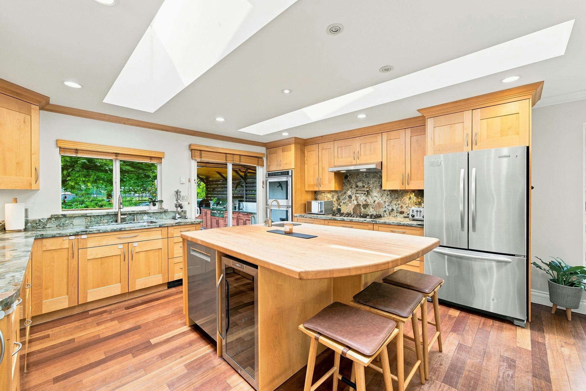 2360 Mackay Avenue, North Vancouver, BC, V7P 2M9 - 6