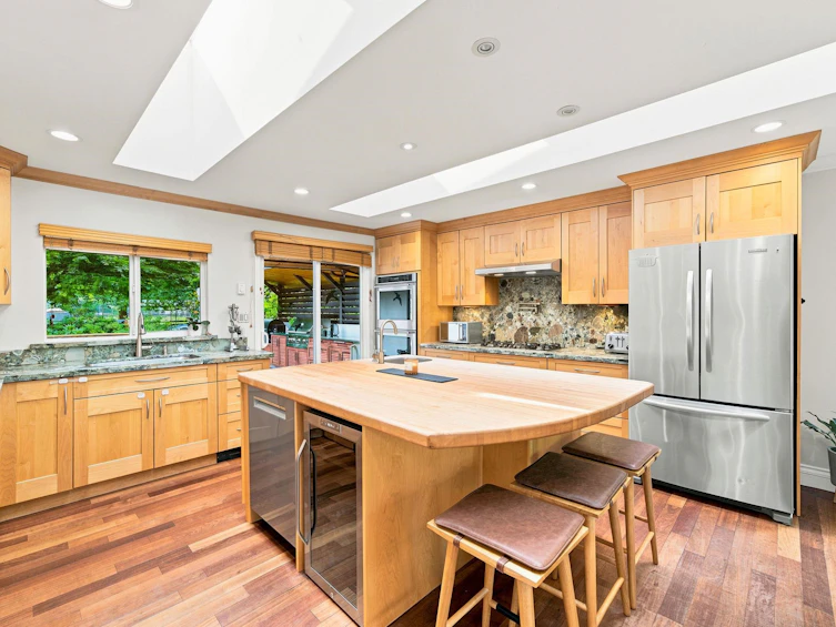 2360 Mackay Avenue, North Vancouver, BC, V7P 2M9 - 6