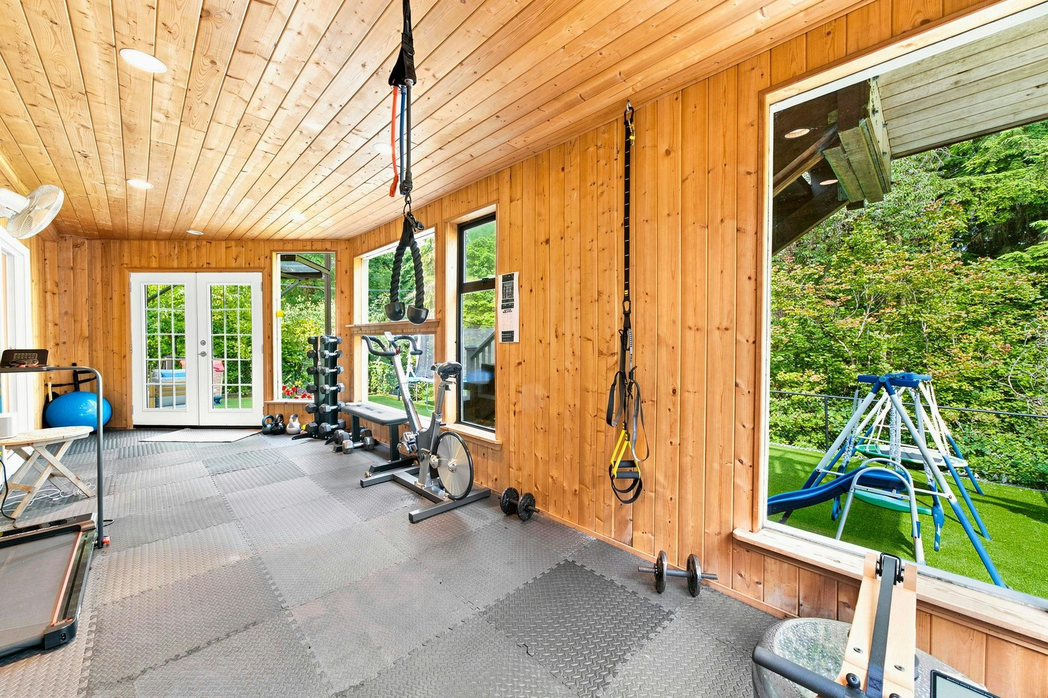 2360 Mackay Avenue, North Vancouver, BC, V7P 2M9 - 23