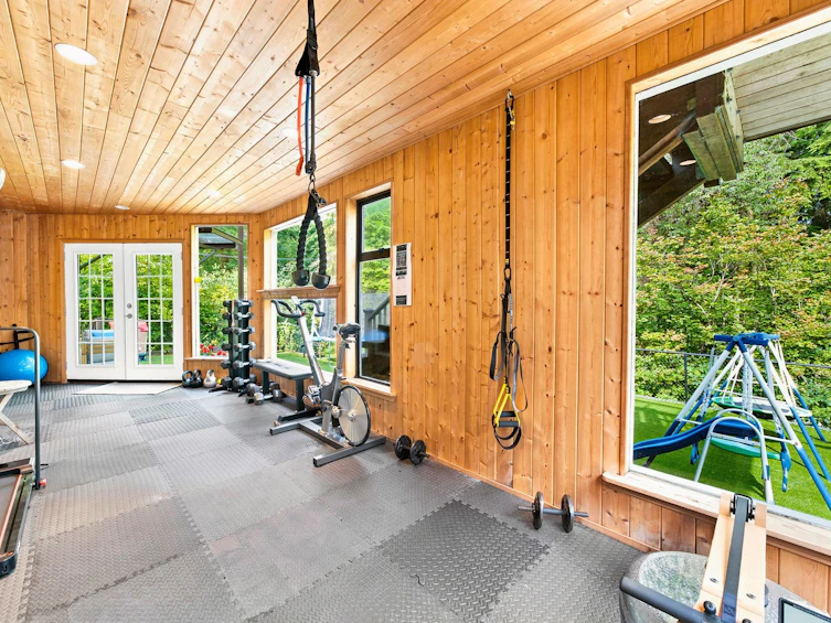 2360 Mackay Avenue, North Vancouver, BC, V7P 2M9 - 23