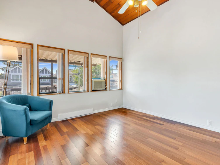 2718 W 19th Avenue, Vancouver, BC, V6L 1E3 - 11