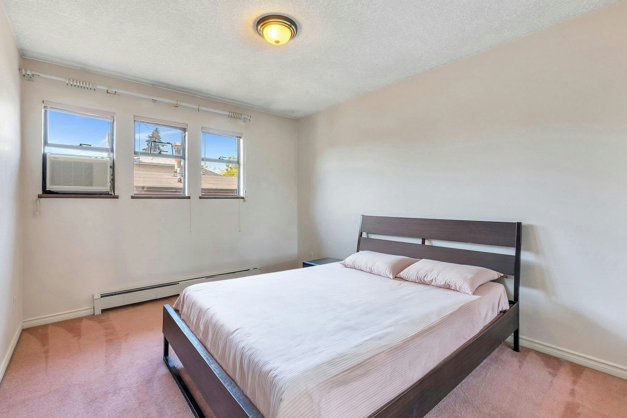 2718 W 19th Avenue, Vancouver, BC, V6L 1E3 - 16