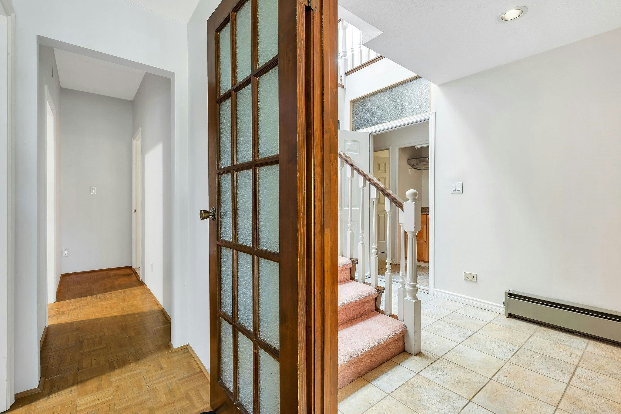 2718 W 19th Avenue, Vancouver, BC, V6L 1E3 - 25