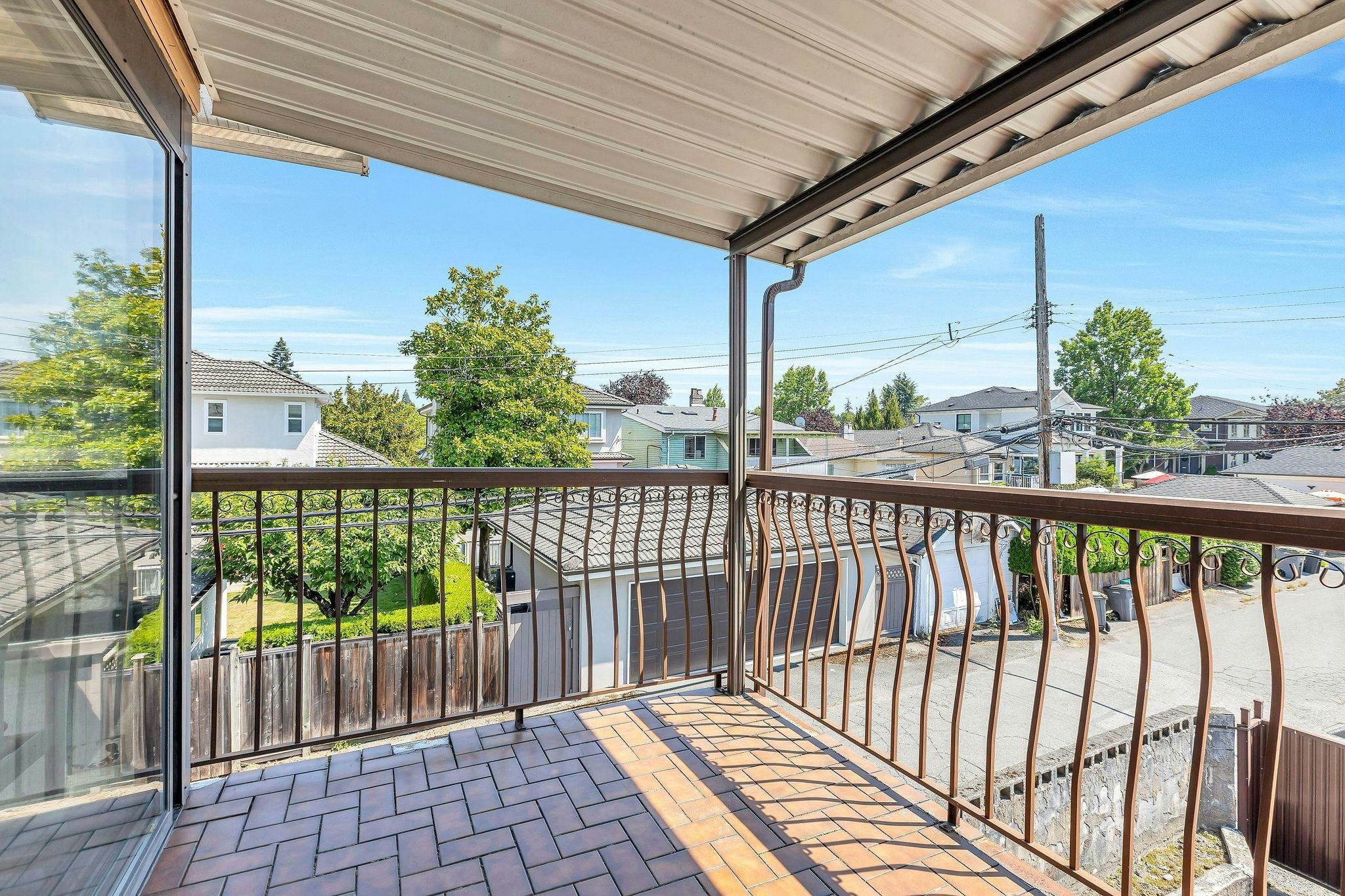 2718 W 19th Avenue, Vancouver, BC, V6L 1E3 - 24