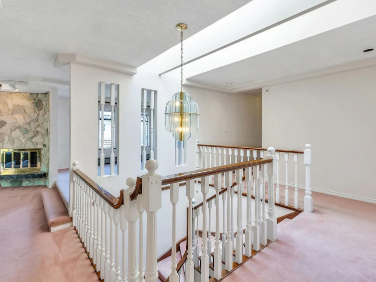 2718 W 19th Avenue, Vancouver, BC, V6L 1E3 - 4