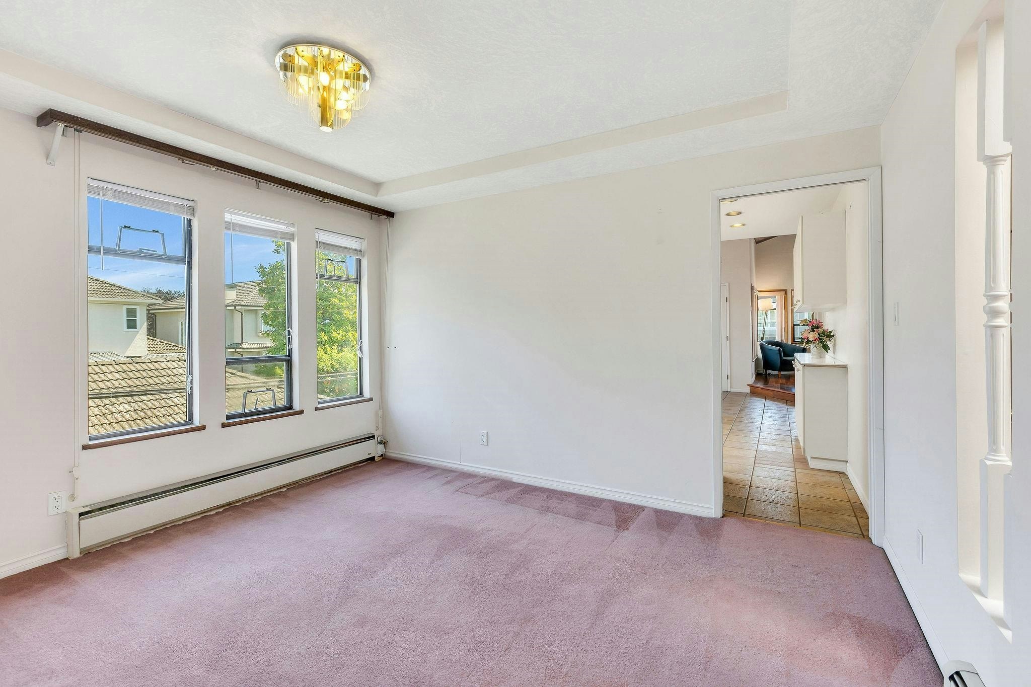 2718 W 19th Avenue, Vancouver, BC, V6L 1E3 - 6